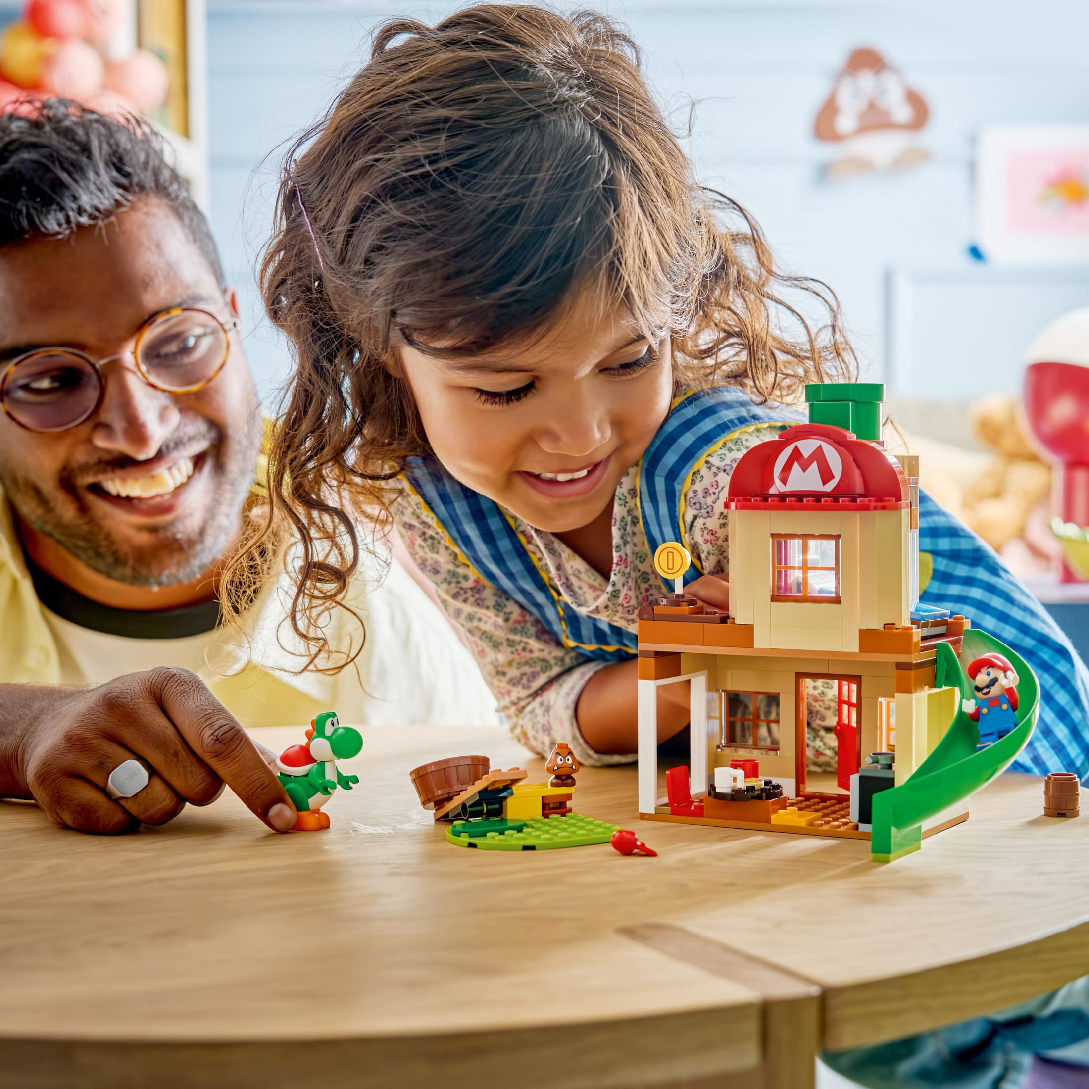 LEGO Super Mario Yoshi at Mario's House - Building Toy for Boys & Girls, Ages 4+ - Preschool Set for Pretend Play - Gift for Birthdays - Yoshi Toy for Kids - 72057