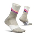 thumbnail image 1 of Calcetines de senderismo Feetures Trail Max Cushion Mini Crew, tamaño mediano, 1 of 7