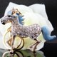 thumbnail image 2 of Llavero Creative con colgante de caballo con diamantes de imitación y aleación de zinc, 2 of 2