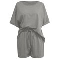thumbnail image 4 of Conjunto de camiseta con mangas murciélago y pantalones cortos con cordón para mujer: diseño moderno, cintura ajustable, tejido suave, versátil para la playa o para estar por casa, 4 of 6