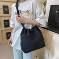 thumbnail image 4 of Bolso Hobo Elegante para Mujer Tipo Cubo Con Cordón Nailon Gran Capacidad Viajes Al Aire Libre, 4 of 8