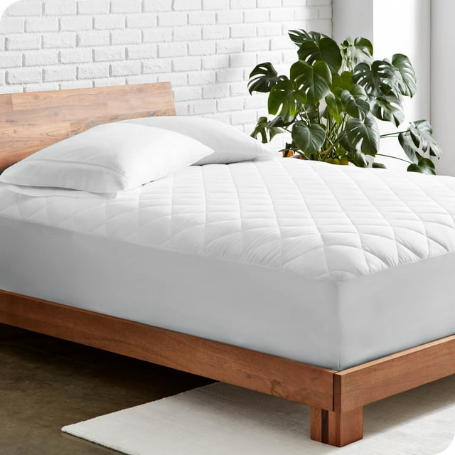 Bare Home Protège-Matelas Matelassé - Surmatelas Rafraîchissant - Housse Ajustée à Poche Profonde - Très Grand, Blanc