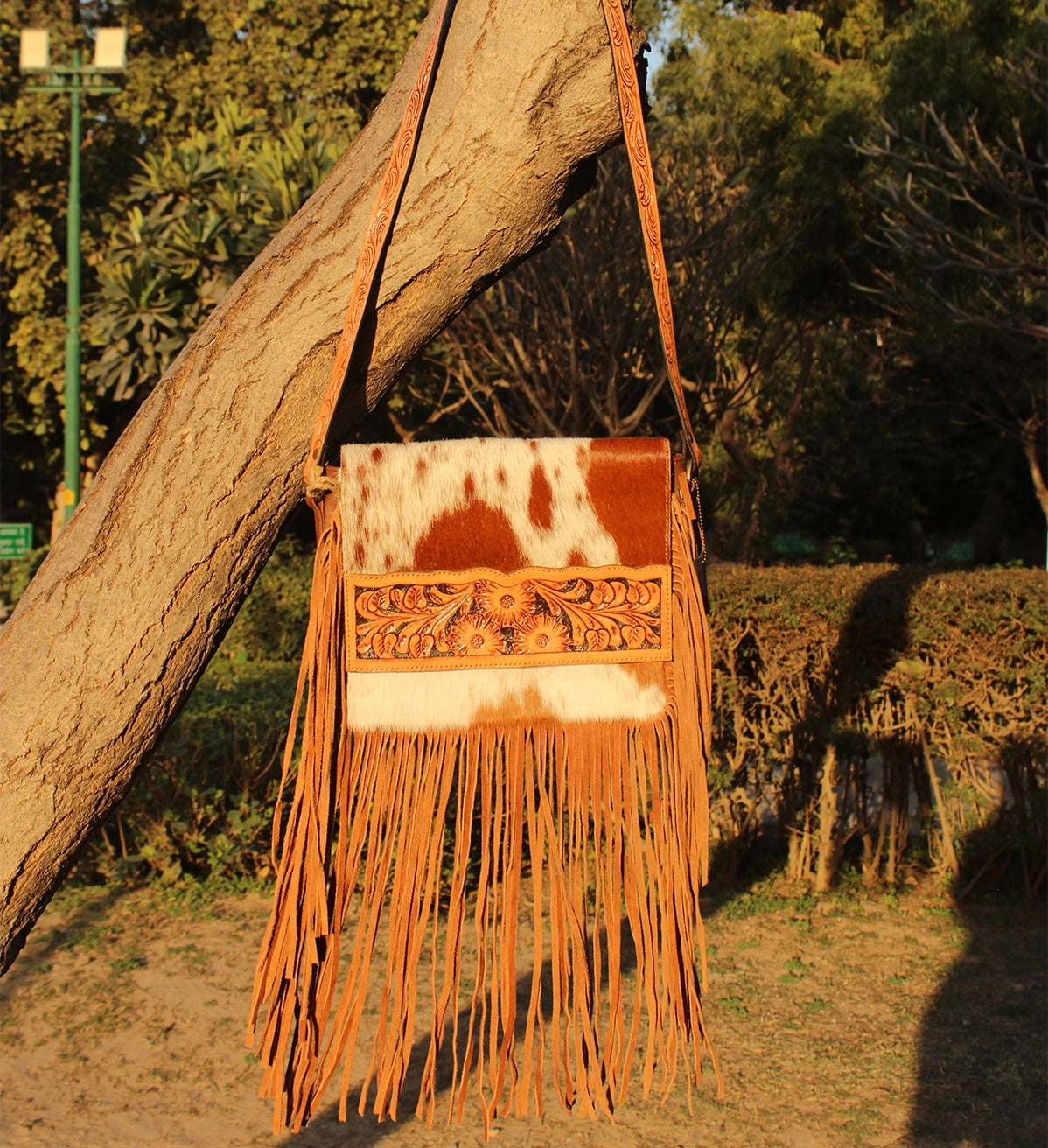 Fringe Purse Western Purses for Women Crossbody Bag | Leather Hand-Tooled Western Bag (Tan)