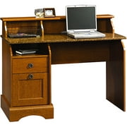 Graham Ridge Computer Desk With Hutch Walmart Com Walmart Com
