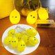 thumbnail image 3 of Guirnalda de luces con forma de pollo adorable, 10 LED que funcionan con pilas, 1,5 m, para el hogar, fiestas, cumpleaños, acampadas y habitaciones de niños, con abalorios de Pascua, 3 of 7