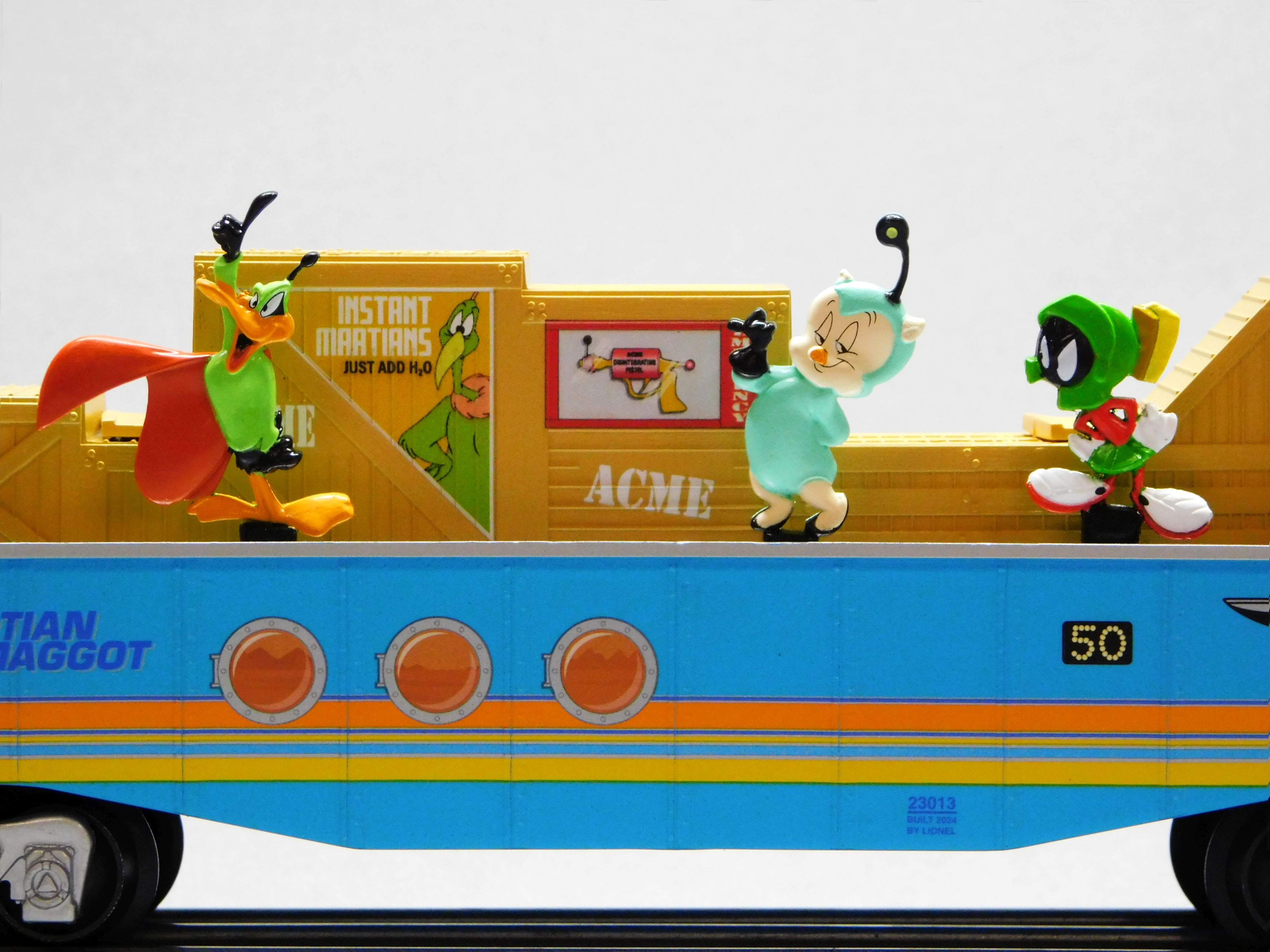 LIONEL LOONEY TUNES CHASE GONDOLA O GAUGE 2423010-G