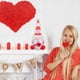 thumbnail image 5 of Gnomo de San Valentín con Forma de Corazón | Peluche con La Letra Cherish | Adorno de Corazón Rojo Melocotón de Tela Suave | Adorable Decoración de San Valentín Sin Rostro | Decoración Romántica para, 5 of 6