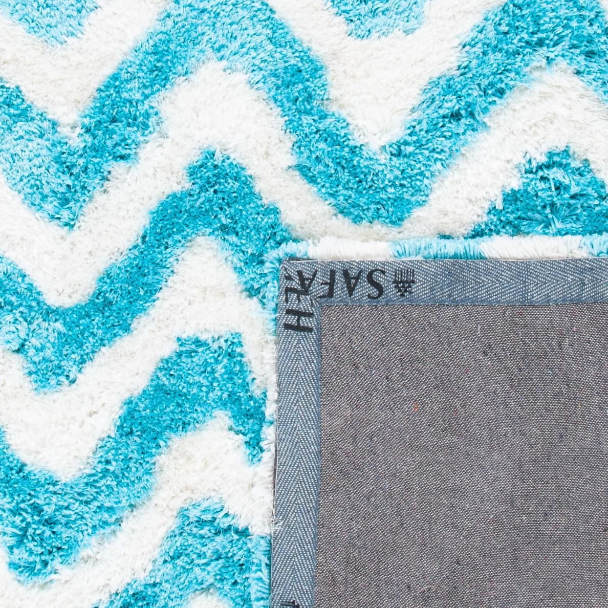 Safavieh Barcelona Carmella Tapis Chevron