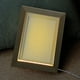 thumbnail image 4 of Marco de fotos luminoso con luz LED para decoración de mesa, marco de fotos de madera con iluminación USB para decoración de escritorio, 4 of 8