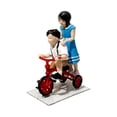thumbnail image 1 of Figura en miniatura 1/64 para niños, figura de resina pintada, minifigura de personas para diorama Chico chica montando, 1 of 7