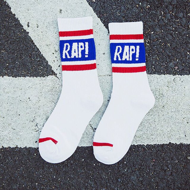 Calcetines de moda que absorben el sudor, medias de skate, calcetines deportivos de hip-hop para hombres, versión coreana, amantes de la personalidad callejera populares