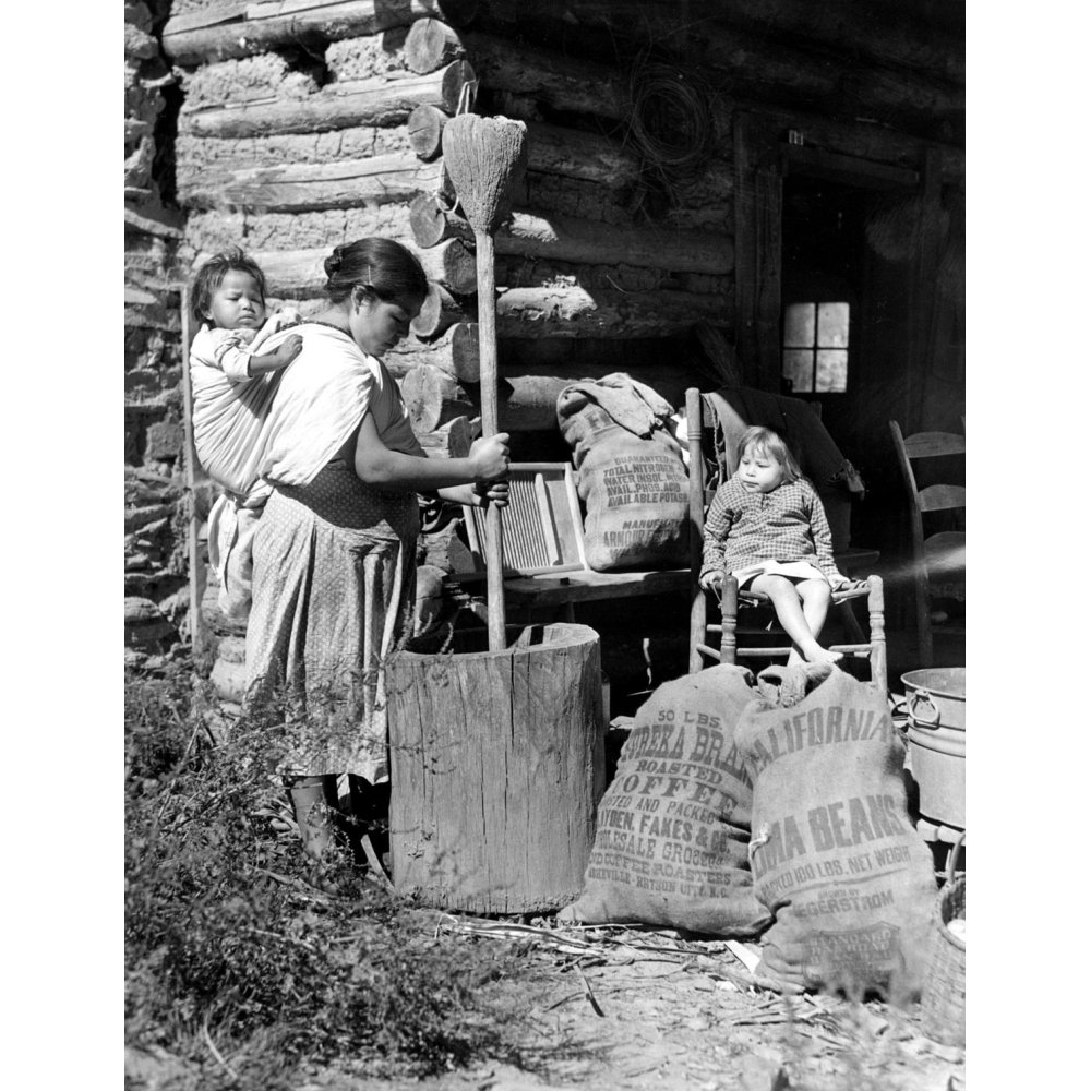 Cherokee Indians-Cherokee Indian Woman Cooking A Meal On The Qualla