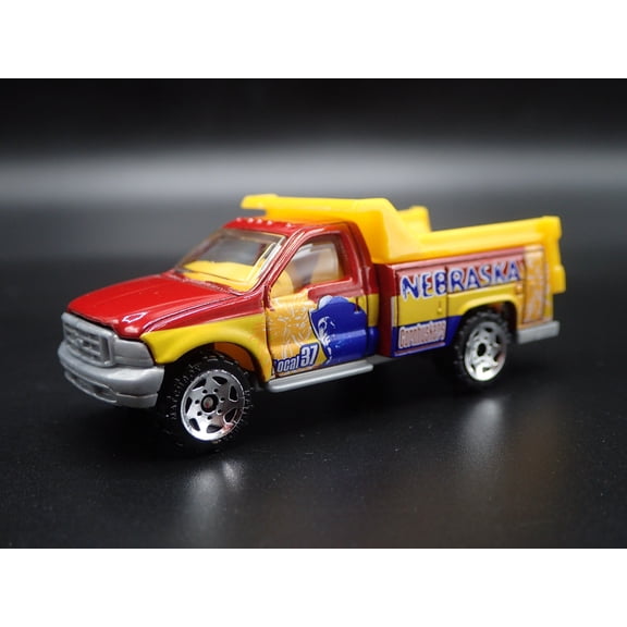 Open Box FORD F SERIES DUMP TRUCK NEBRASKA RED RARE 1:79 SCALE DIORAMA DIECAST MODEL CAR