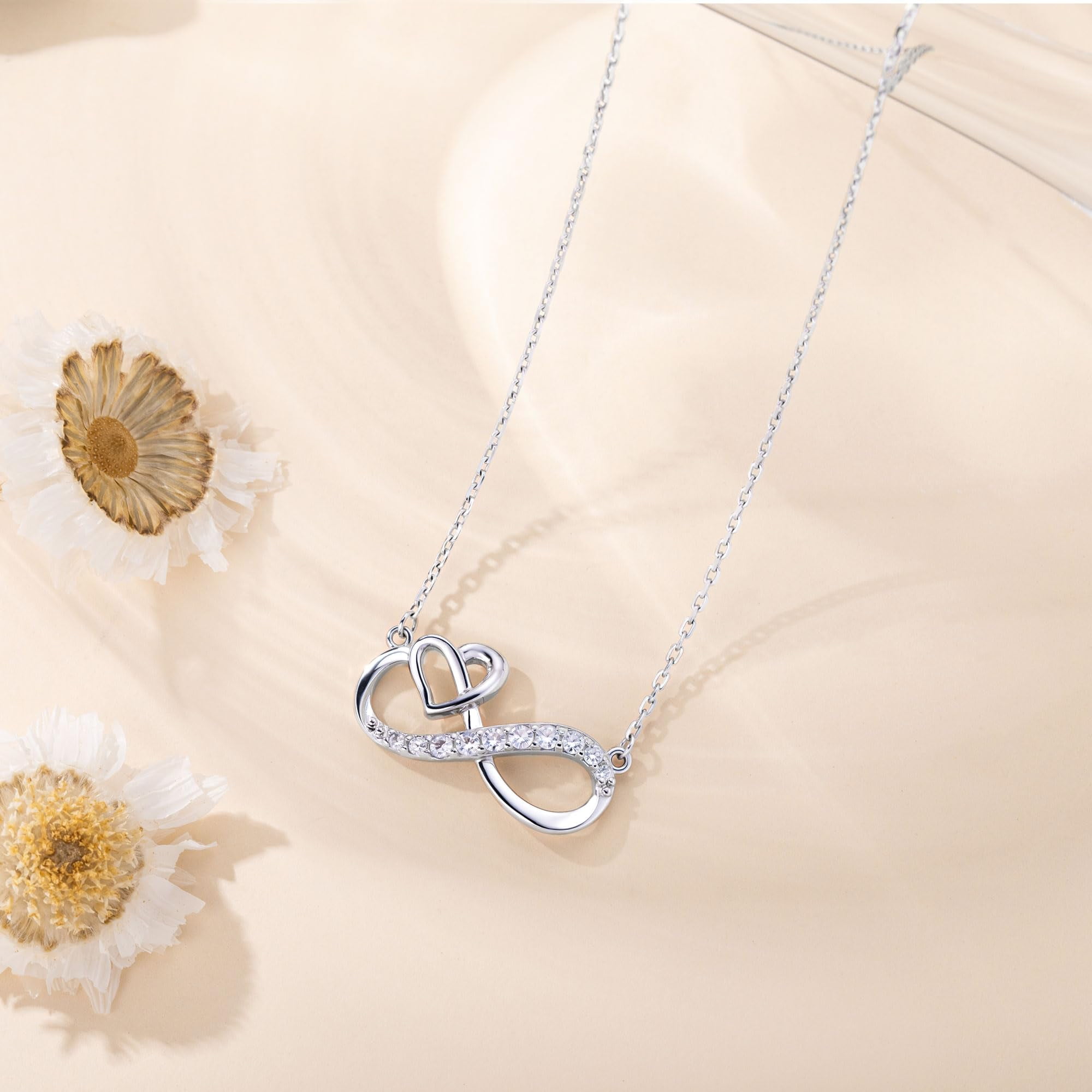 Turandoss Infinity Heart Necklace Aunt Gifts from Niece 925 Sterling Silver Chain 14K White Gold Plated Personalized Jewelry Mothers Day Birthday Gifts for Women Her
