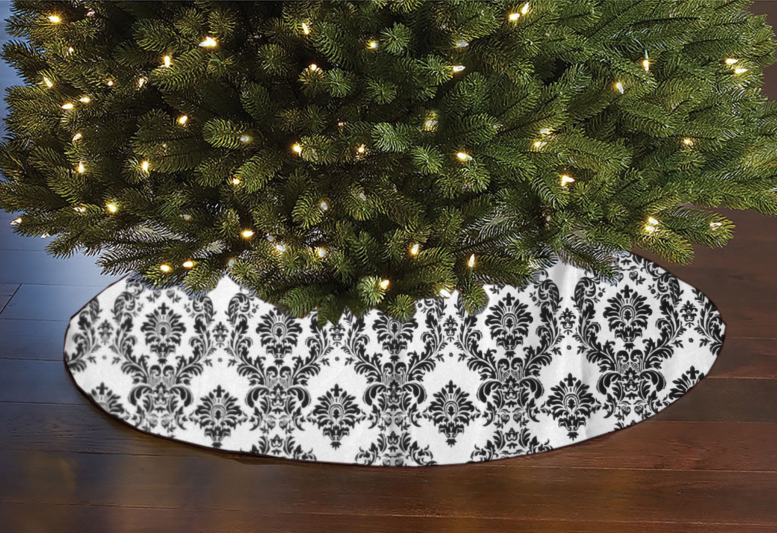 JACLYN SMITH COLLECTION CHRISTMAS TREE SKIRT 52 IN CHRISTMAS TIDINGS NEW W/  TAG 