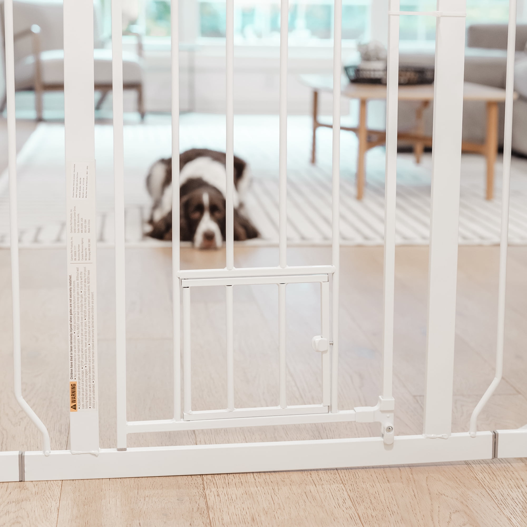 Carlson White Metal Walk-Thru Pet Gate with Lift Handle and Pet Door, 30" H x 29"-51" W