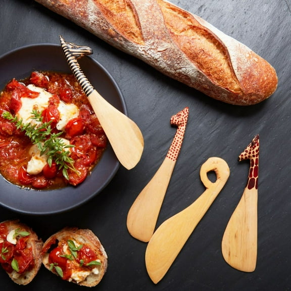 Painted Wood Safari Animals Spreader Set