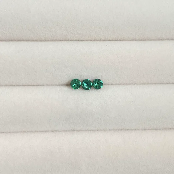 Firefly Hope 20G Threaded Flat Back Earrings,Hypoallergenic Flat Back Stud Earrings Surgical titanium steel Cubic Zirconia Tiny Earrings Cartilage Earring CZ Earrings 4mm,Green A
