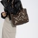 thumbnail image 5 of Bolso Hobo acolchado para mujer bolso de mano con plumón brillante bolso acolchado suave bolso de viaje de invierno, 5 of 9