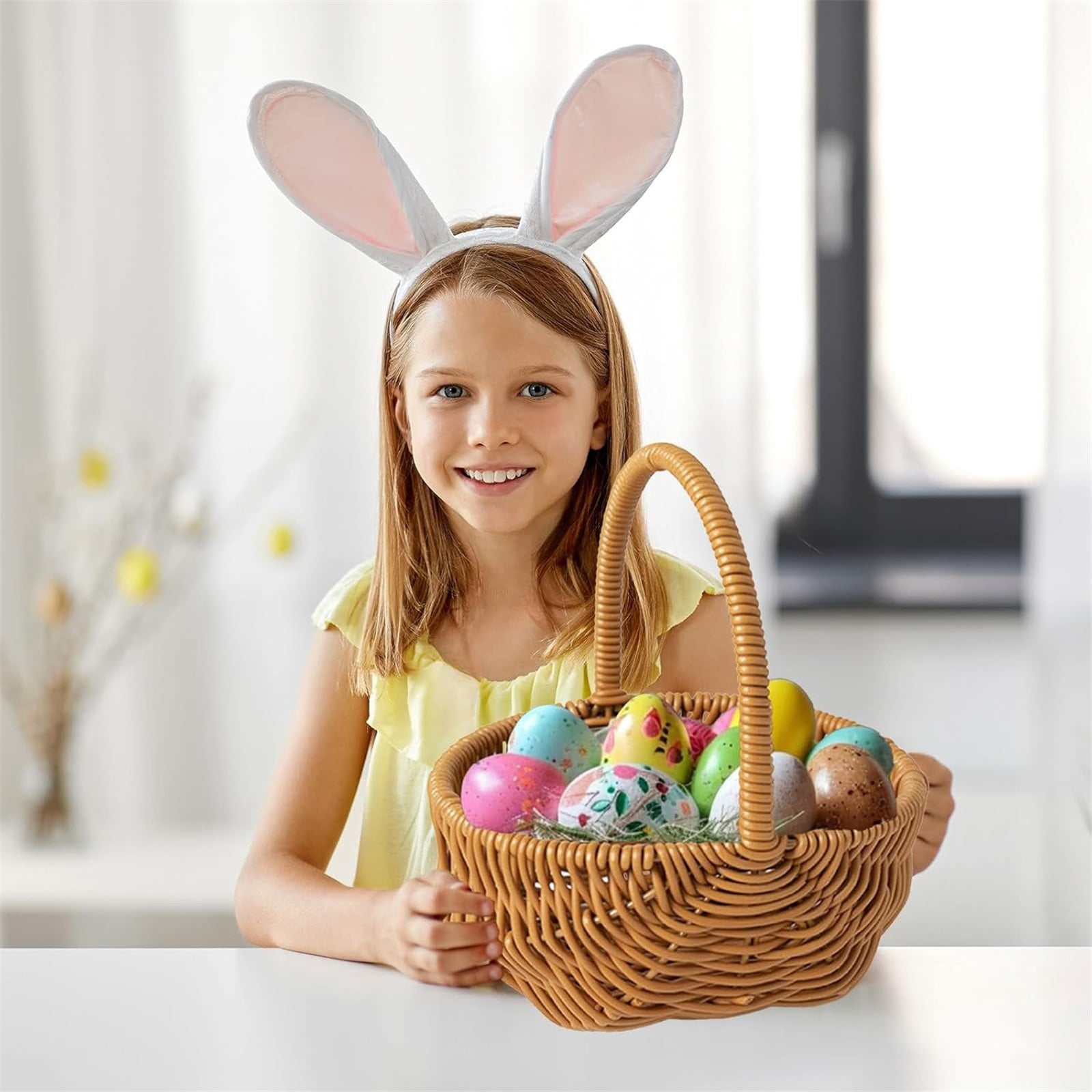 XKHZJL Wicker Easter Basket with Handle, Wicker Picnic Basket Flower Girl Basket Small Woven Gift Basket for Kids Egg Hunt, Candy, Eggs and Bunny Charm, Spring Party Decor Wedding