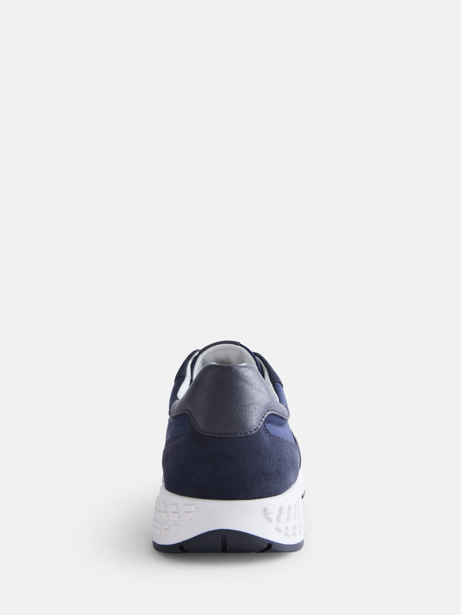 Free Assembly Men's Classic Sneakers