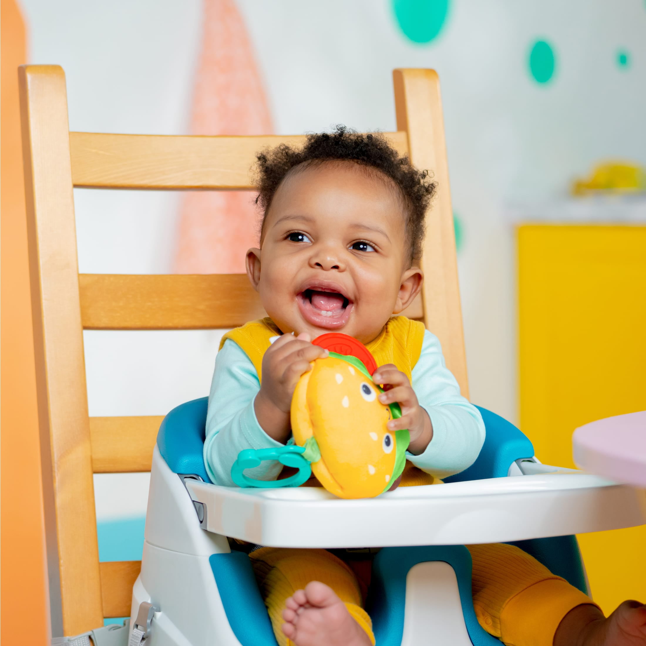 Bright Starts Say Cheeseburger on the Go Teether Toy, Unisex, Infants Ages 3 Months+