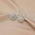 thumbnail image 4 of Daisyyozoid Wholesale Boucles d'Oreilles Feuille Cloutée Flocon de Neige Boucles d'Oreilles Feuille Cloutée Rétro Vent Frais, 4 of 6