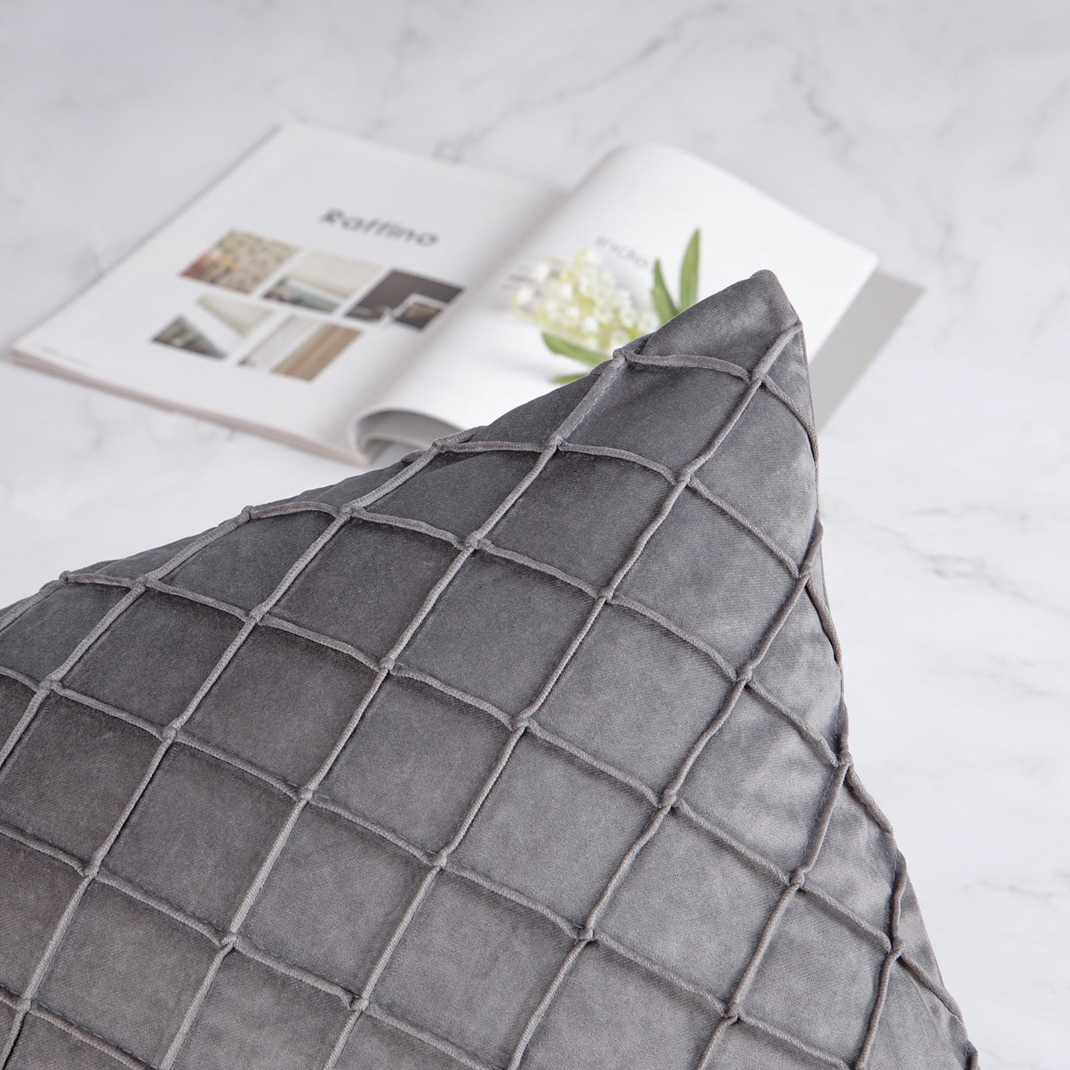 Phantoscope Designer's Choice Decorative Throw Pillow Set, Fluffy Faux Fur & Pleated Velvet Bundle, for Sofa Couch Bedroom, 18" x 18", Black Fur and Dark Gray Velvet, 2 Pack