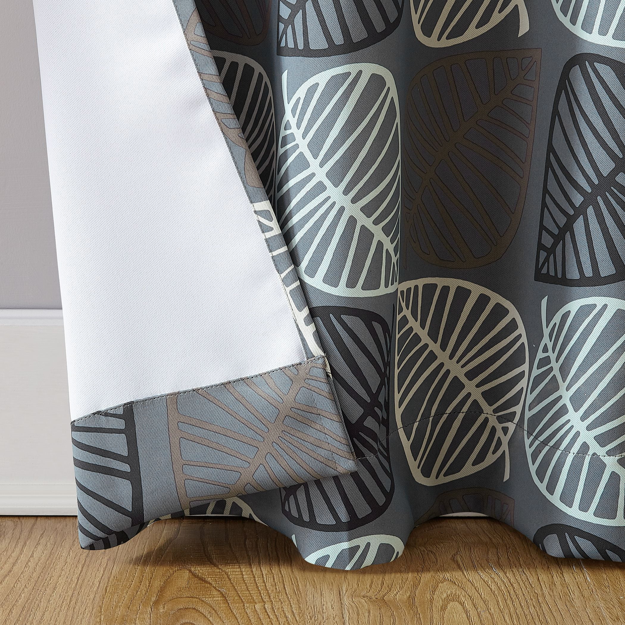 Mainstays Blackout Grommet Single Curtain Panel, 1 Panel, Gray Multicolor Leaves, 40"W x 84"L
