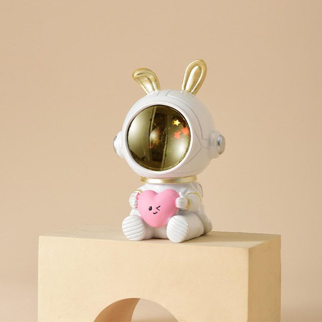 de lámpara de astronauti, estatuas de resina, lámpara de de dormitorio, escultura, luces LED de escritorio de oficina para pequeña sala, 7x6.5x11cm Corazón Yinane Luz de noche de astronauta