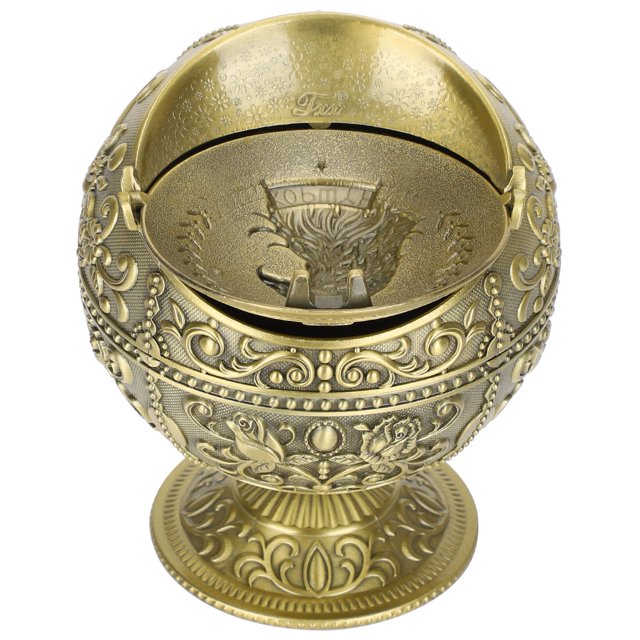 Cenicero retro Globe Cenicero de metal vintage Cenicero de regalo Cenicero de orbe Cenicero de adorno de metalCenicero de regalo vintage adorno Cenicero retro con tapa Globo guila Patrón en relieve Al Amonsee No