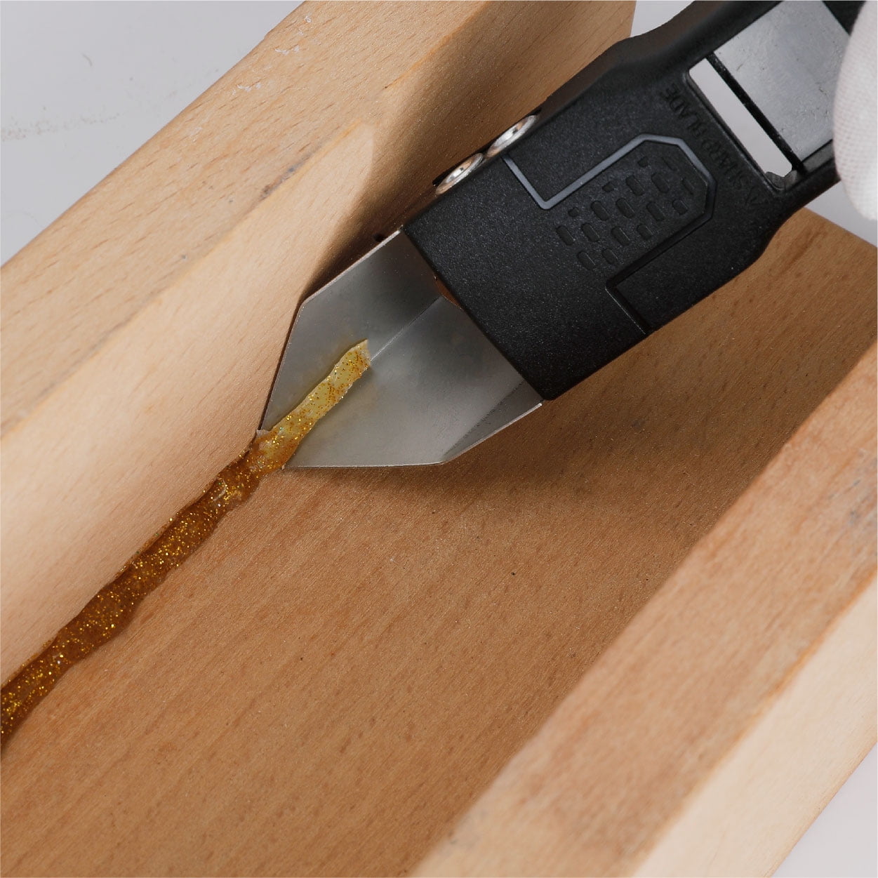 Hyper Tough 6-in-1 Caulk Tool, Caulk Strip Tube Tip Cutter, Universal