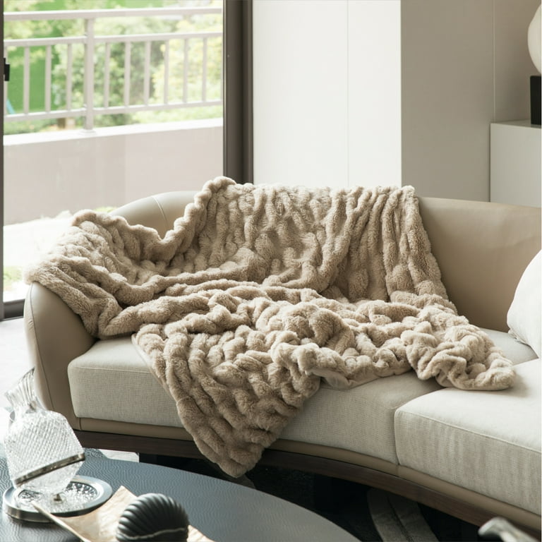 Luxurious 50 in. x 60 in. Rached Faux Fur Cozy Throw Blanket Decorative Plush Blanket for Sofa and Bed Soft and Comfortable Home Accent Warm