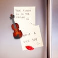 thumbnail image 3 of Adorno adhesivo para refrigerador ANGGREK en forma de violín, 3 of 8