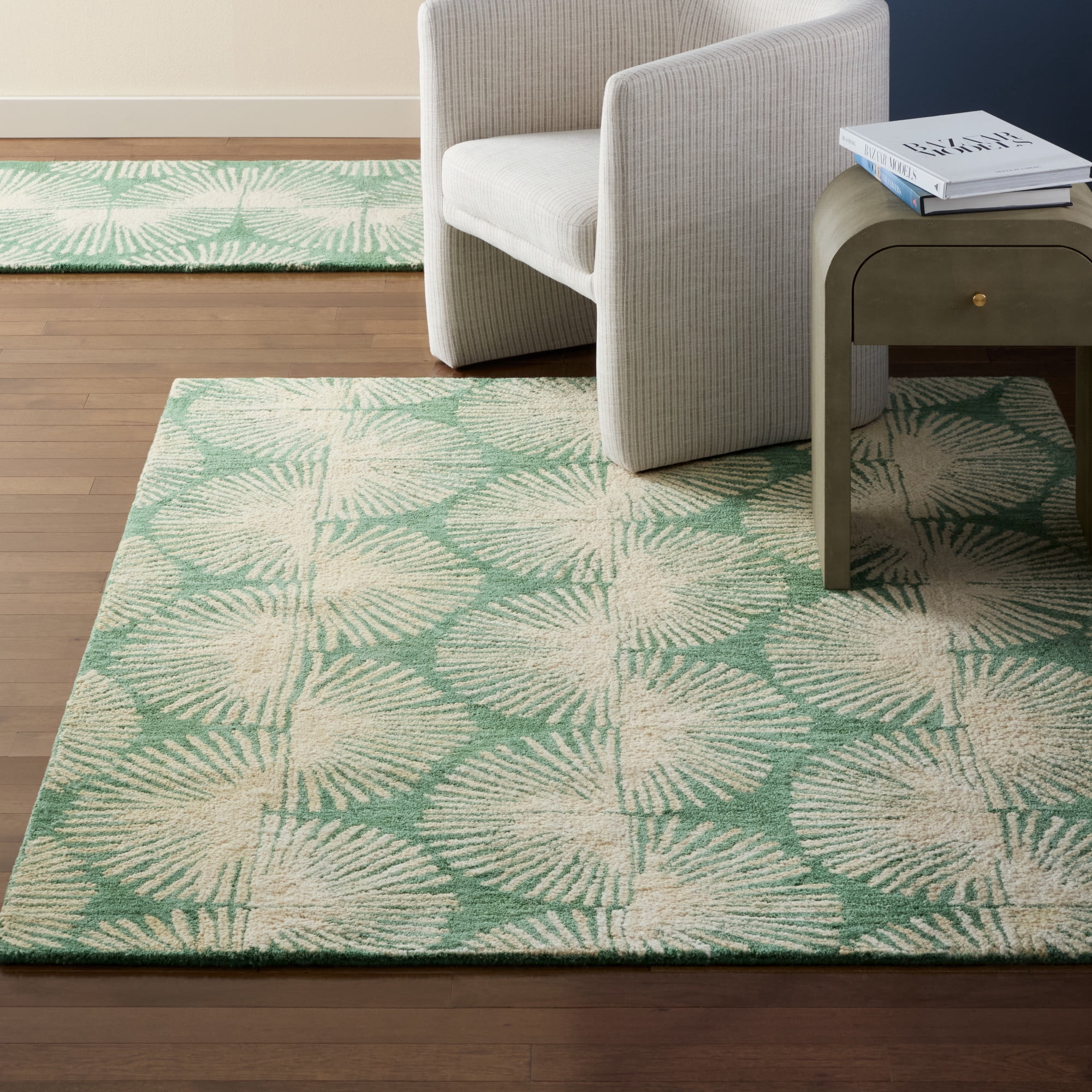 NICOLE MILLER NEW YORK Kendall Slinky Geo Handcrafted Area Rug, 100% Wool Rug, Green, 5'x7’