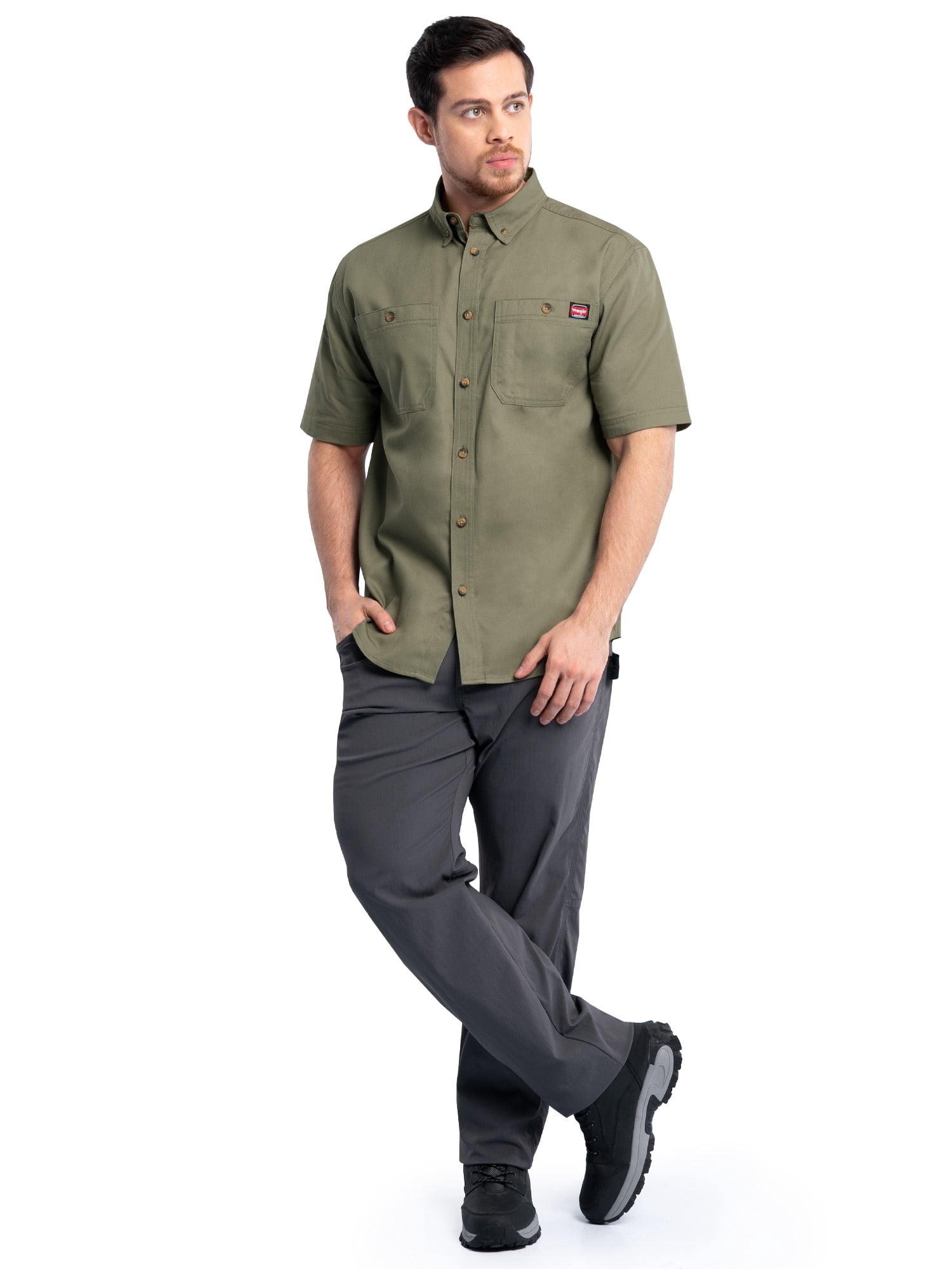 Wrangler Workwear Men’s Short Sleeve Durable Twill Pen Pocket Work Shirt, size S-3XL