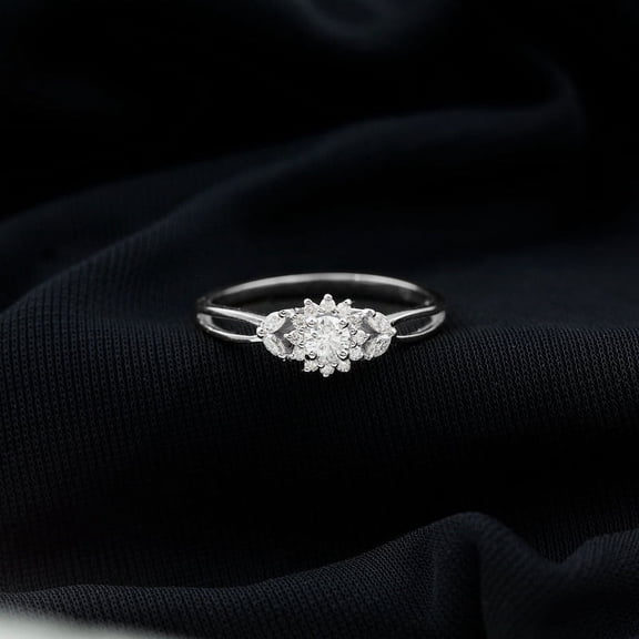 Silvago Jewel 14K Silver Lab Created Oval Round 1.50 Ct Diamond Ring - Engagement Wedding Floral Halo Ring - Minimalist Fancy Party Wear Rings - Daughter Wedding Anniversary Gifts - Diamond Jewelry