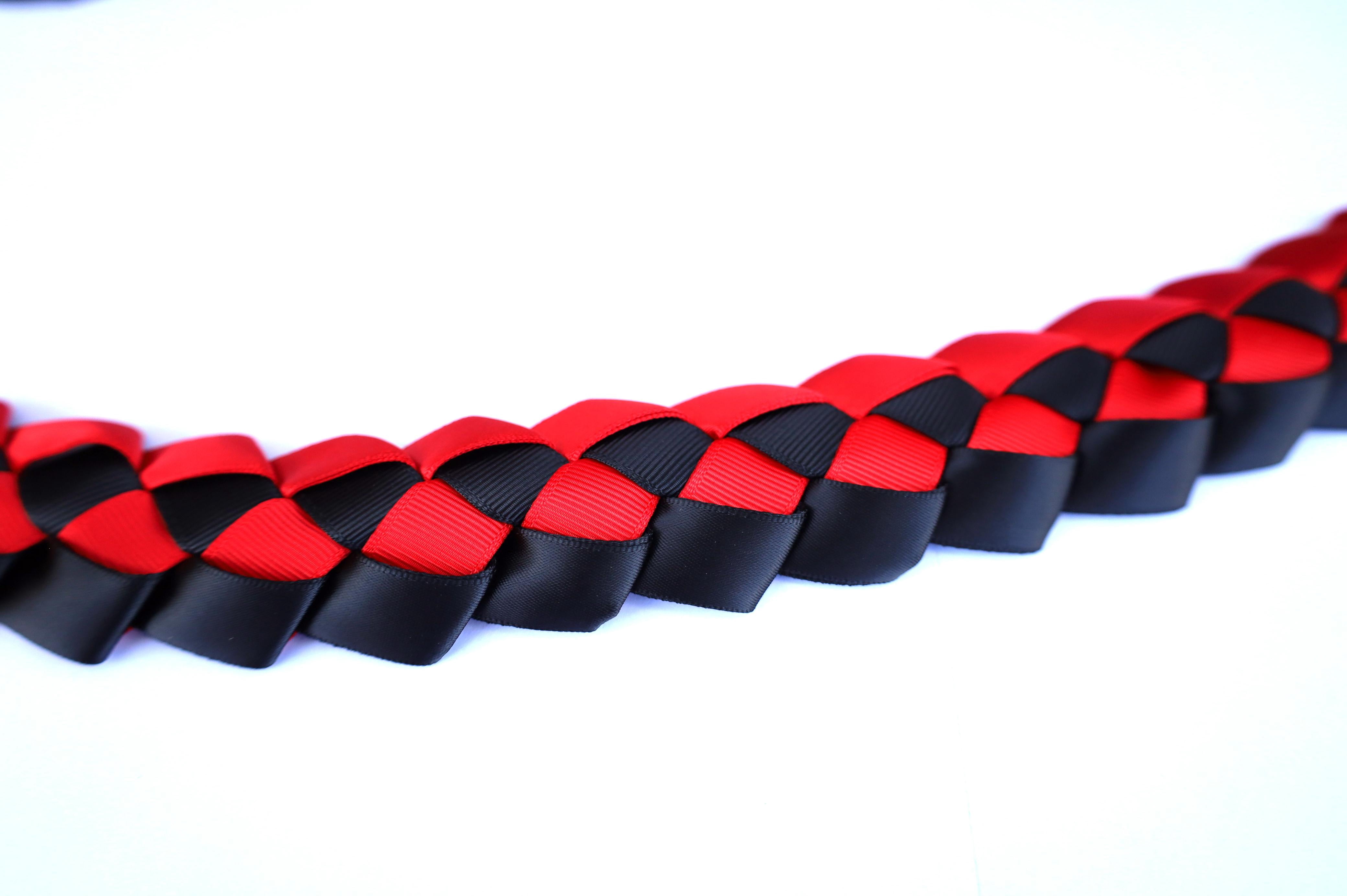 Maxport Corporation Braided Lei Black/red