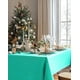 thumbnail image 4 of Mantel desechable de plástico, paquete de 10 unidades, para fiestas, 54 x 108 pulgadas, 4 of 4