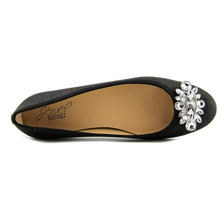 badgley mischka closed toe