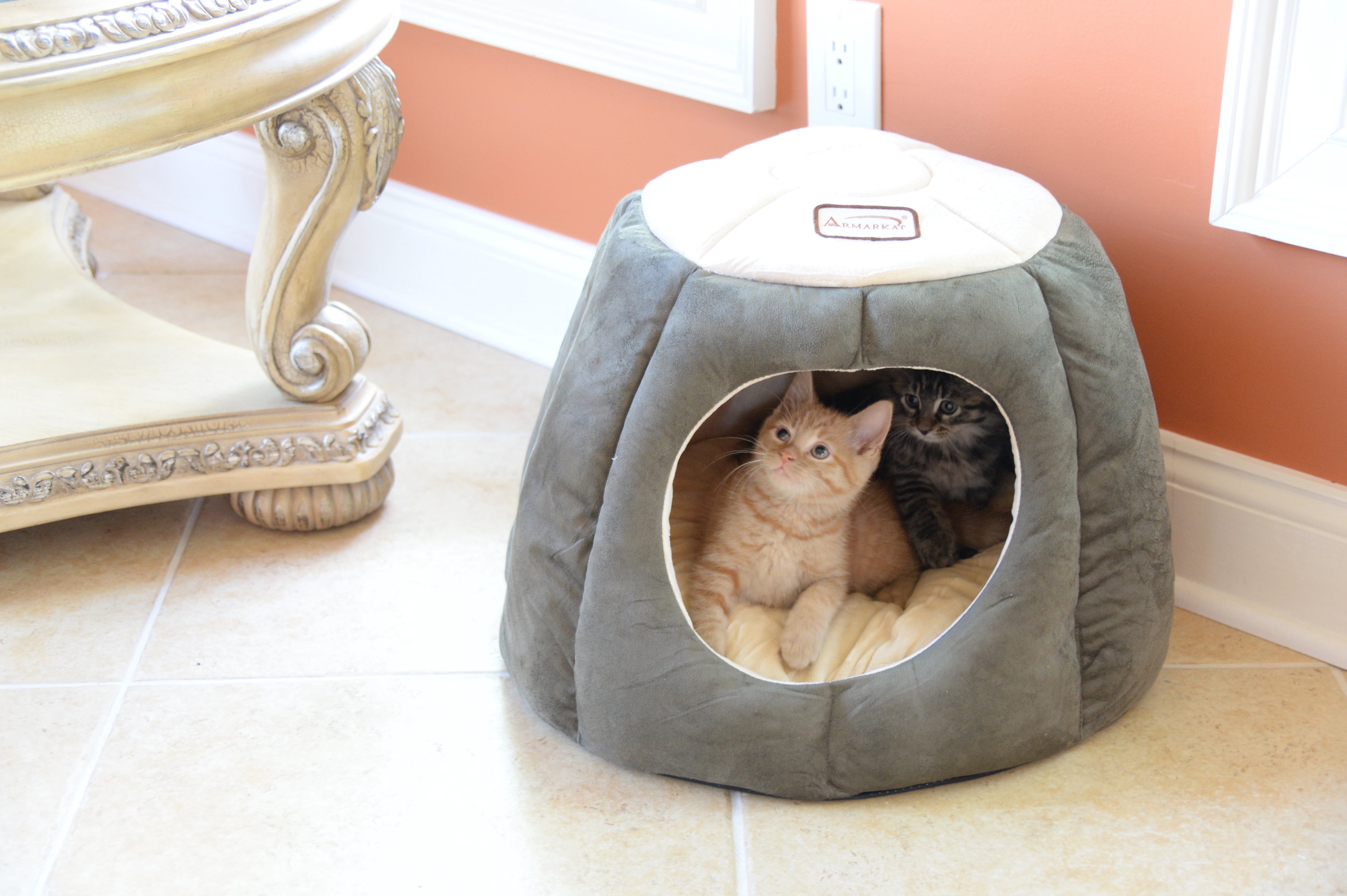 Armarkat, Medium, Cave Cat Bed, Laurel Green & Beige, 20-in