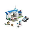 thumbnail image 4 of LEGO Juniors 10675 - Police - The Big Escape, 4 of 9