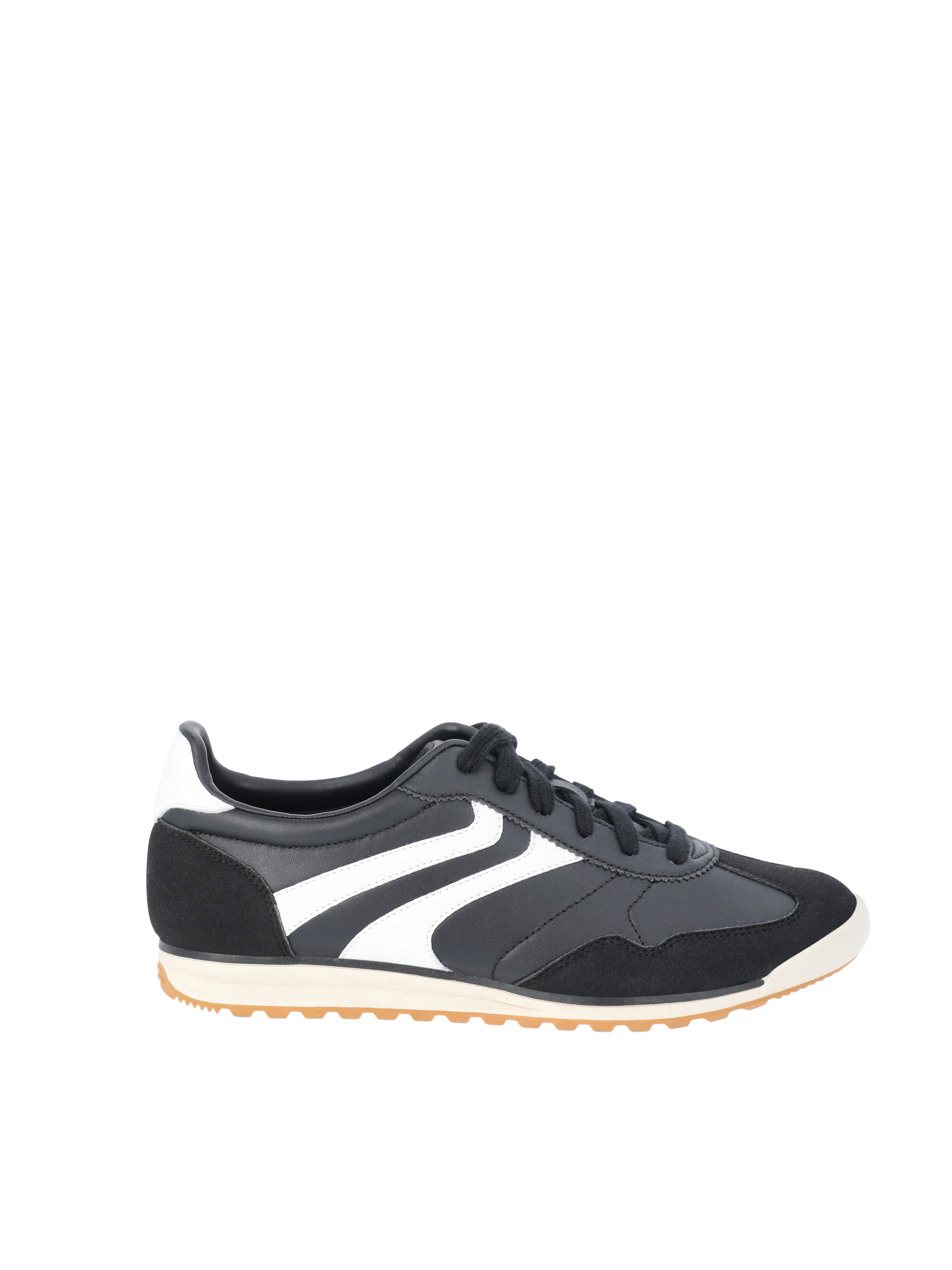 No Boundaries Women's Retro Lace-Up Sneakers