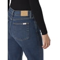 thumbnail image 5 of Levi Strauss Signature Women's Vintage Boyfriend Jeans, Sizes 2-16, 5 of 7