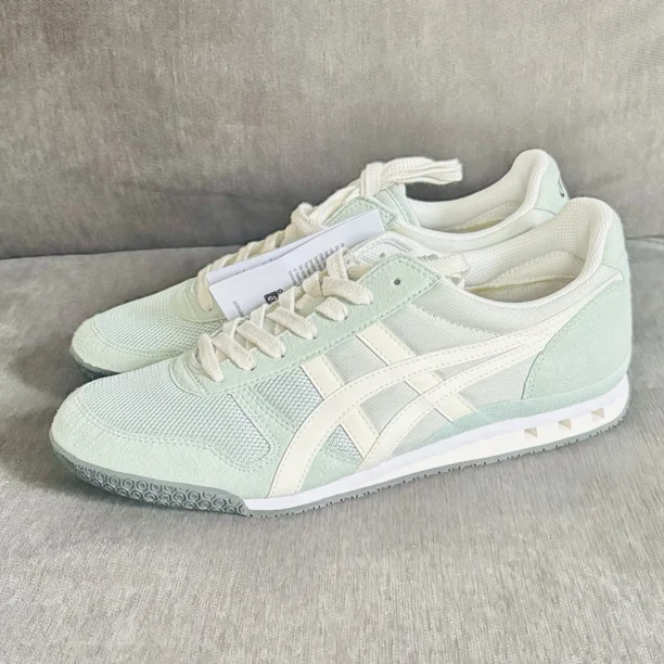 Onitsuka Tiger Unisex Ultimate 81 Shoes 1183A059 Lichen Rock/Cr. Men 9 Woman10.5