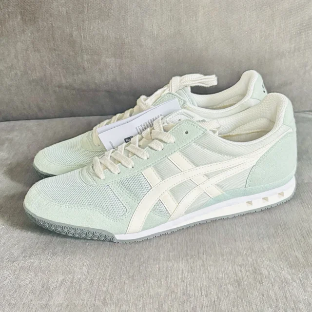 Onitsuka & Tiger Unisex Ultimate 81 Shoes 1183A059 Lichen Rock/Cr. Men 9 Woman10.5