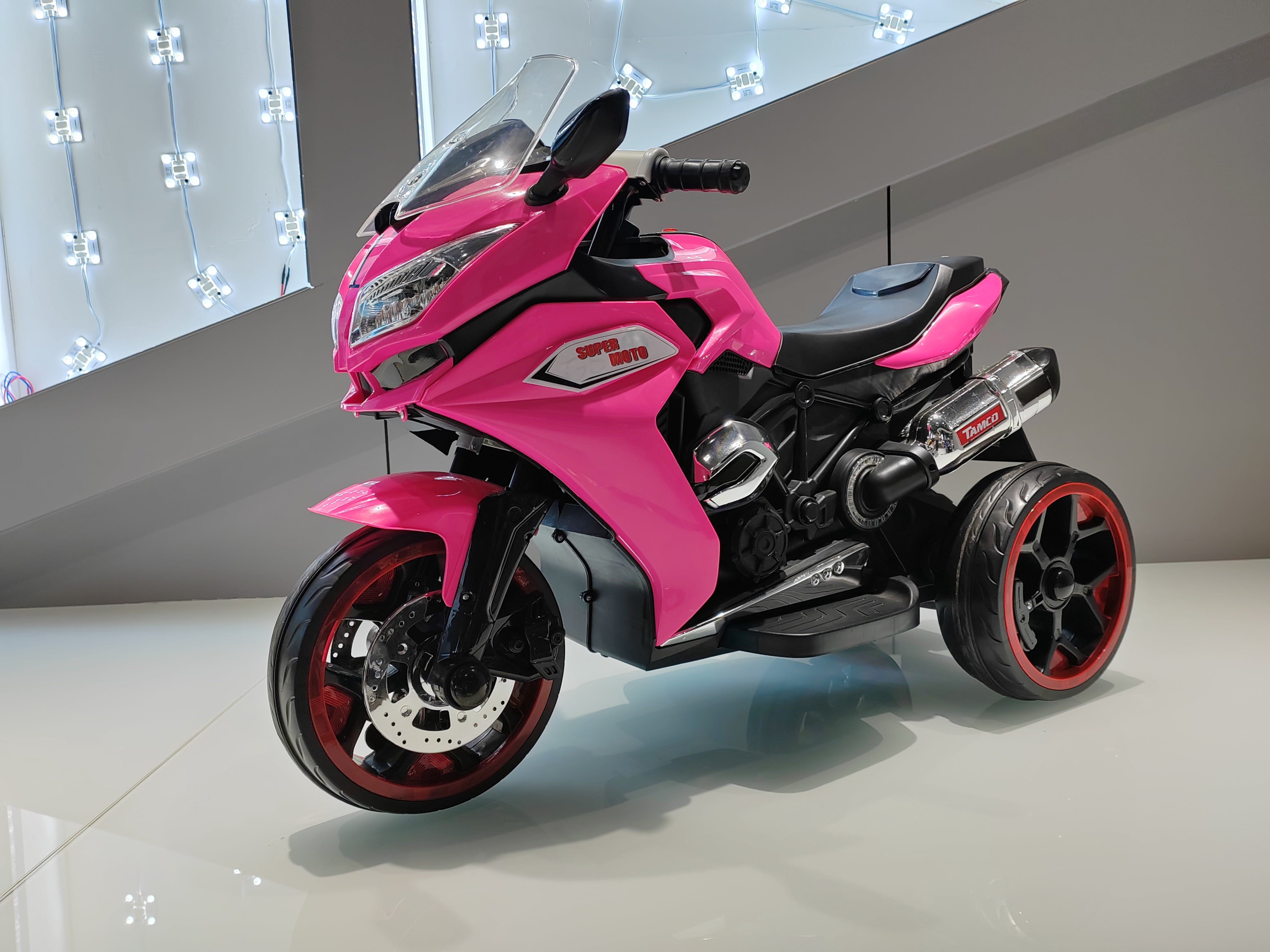 12V Electric Motorcycle Ride-On with Light-Up Wheels, 3-Wheel Rechargeable Battery Bike, Music & Sound Effects
