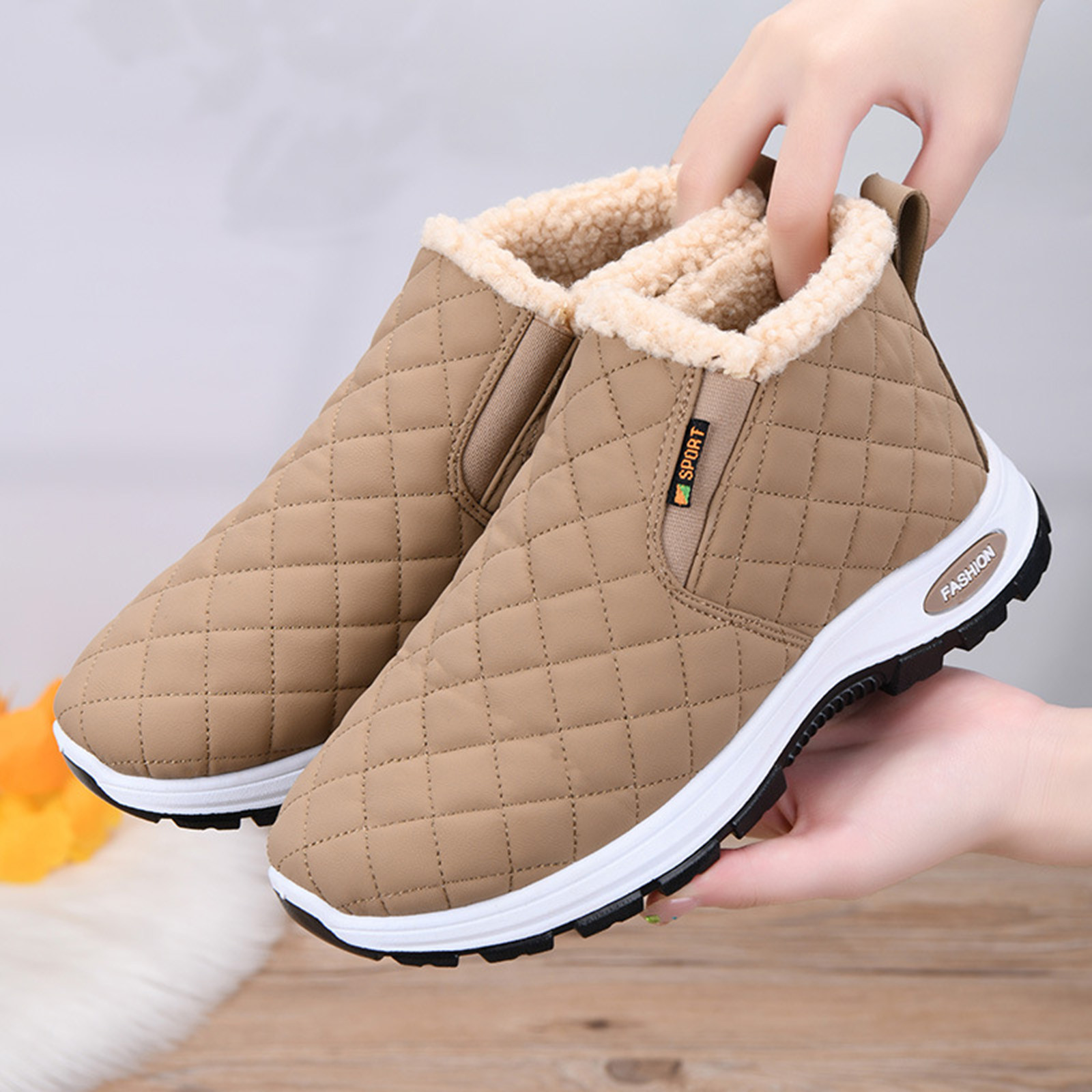 Gamivast Hiking Shoes for Women Lightweight Slip-on Fleece Lined Winter Boots Casual Warm Arch Support Cozy Leather Shoes with Non-Slip Walking Outdoor Indoor