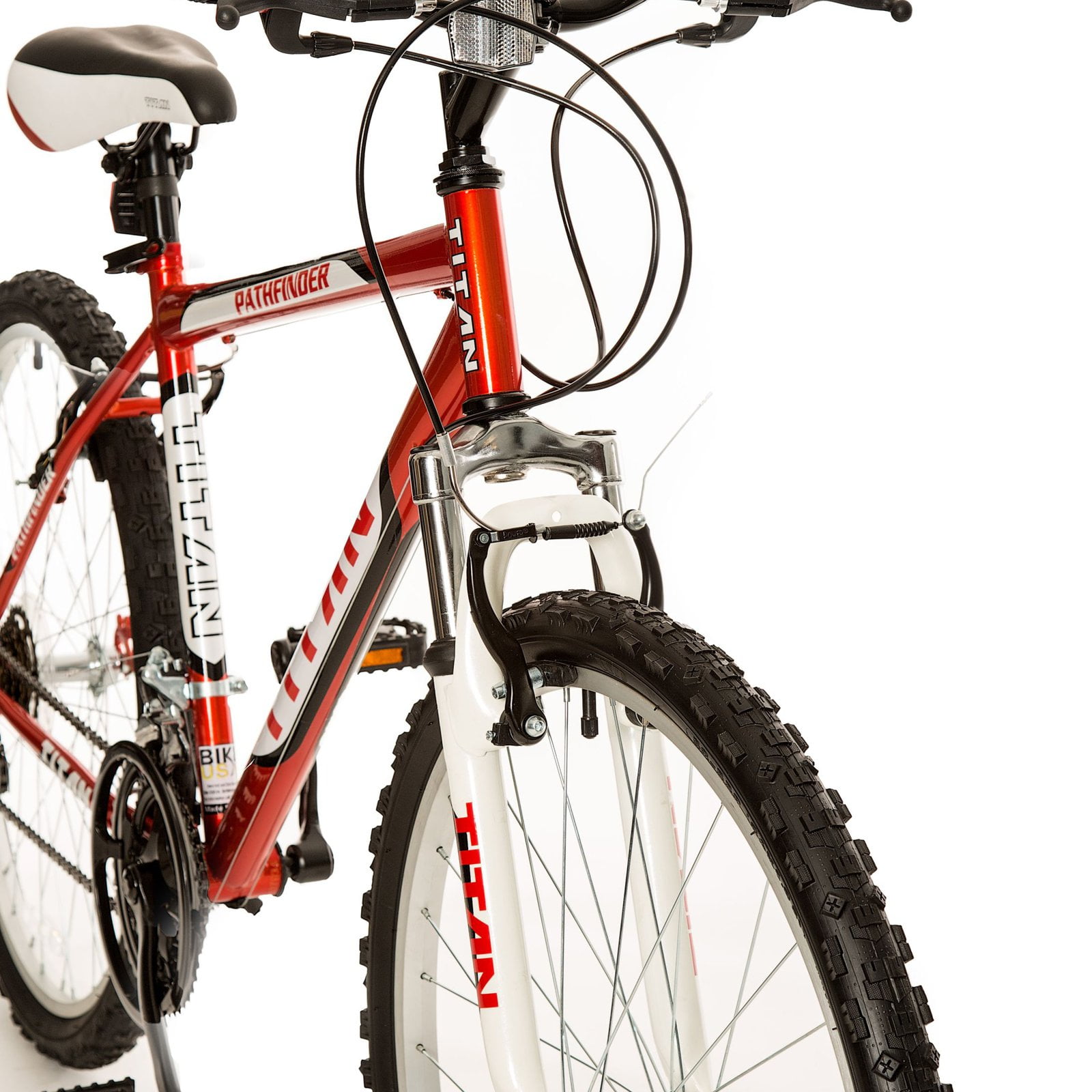 Titan Pathfinder 18 Speed Men s Mountain Bike with Suspension