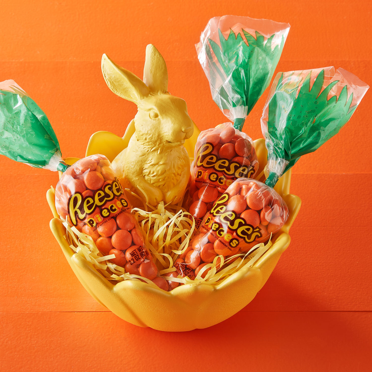REESE'S, PIECES Peanut Butter in a Crunchy Shell Treats, Easter Candy, 2.2 oz, Carrot Bag - image 5 of 6